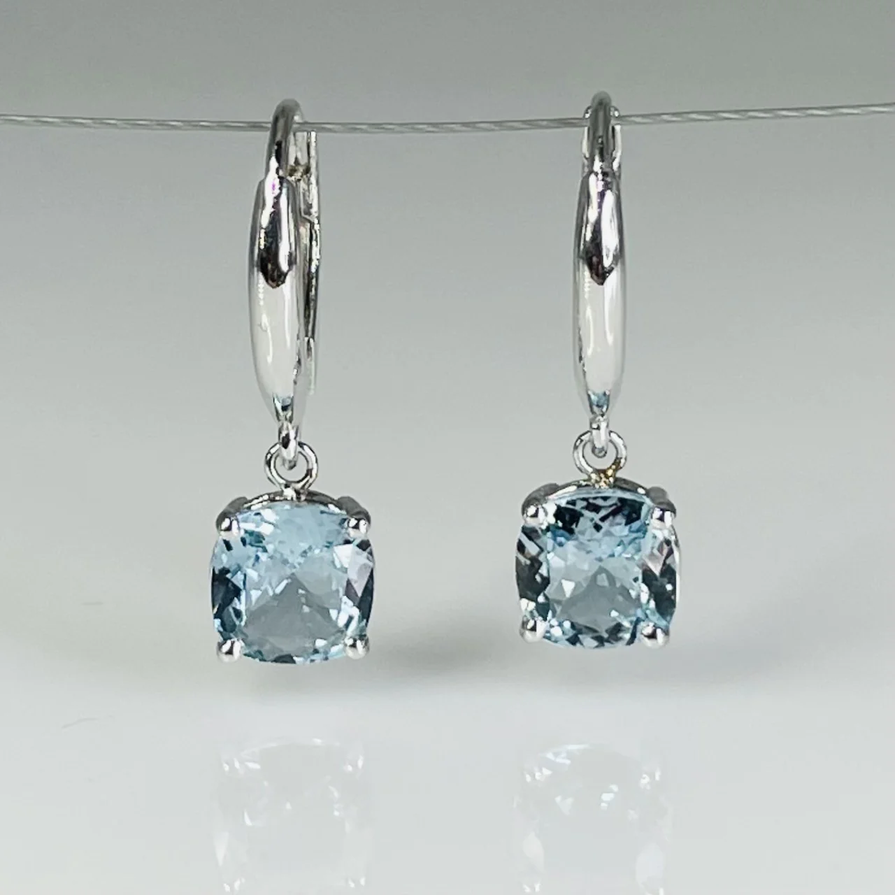 [Golden dew] 韓国☆18K Gold☆Dainty Aquamarine Earring 18kt Gold Cerulean Aquamarine Single Drop Earrings – Pippa Small
